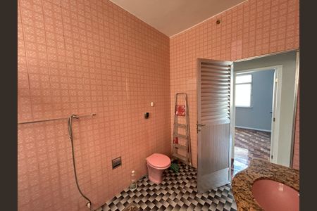 Casa para alugar com 233m², 3 quartos e 2 vagasBanheiro 1