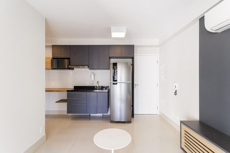 Apartamento à venda com 42m², 1 quarto e 1 vaga Apartamento à venda com 42m², 1 quarto e 1 vagaSala