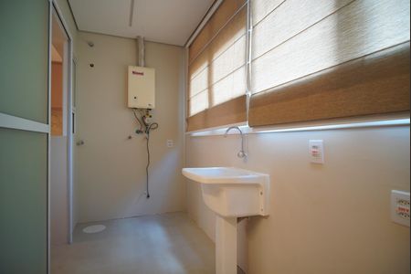 Apartamento para alugar com 180m², 3 quartos e 2 vagasÁrea de Serviço