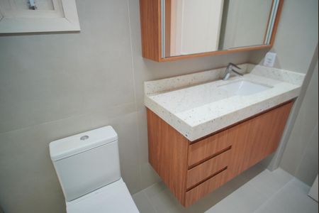 Apartamento para alugar com 180m², 3 quartos e 2 vagasBanheiro Corredor