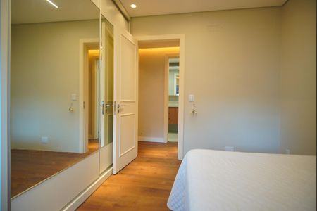 Apartamento para alugar com 180m², 3 quartos e 2 vagasQuarto 2