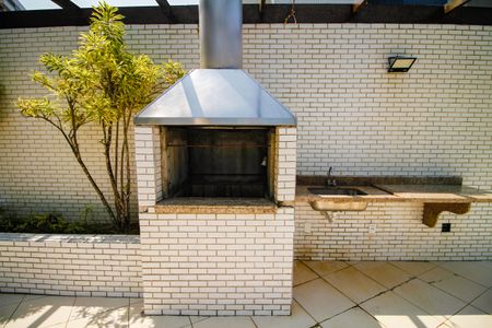 Apartamento para alugar com 69m², 2 quartos e 1 vaga Apartamento para alugar com 69m², 2 quartos e 1 vagaÁrea comum - Churrasqueira