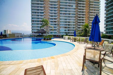 Apartamento para alugar com 69m², 2 quartos e 1 vaga Apartamento para alugar com 69m², 2 quartos e 1 vagaÁrea comum - Piscina