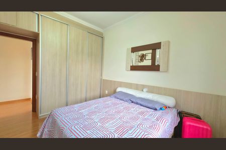 Casa de condomínio para alugar com 340m², 3 quartos e 2 vagas