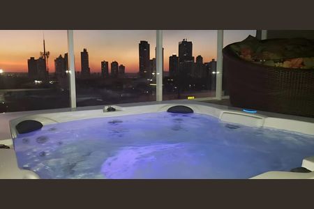 Apartamento para alugar com 100m², 2 quartos e 1 vaga Apartamento para alugar com 100m², 2 quartos e 1 vagaVaranda