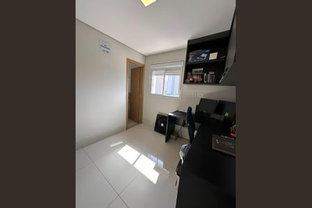 Sala de apartamento para alugar com 2 quartos, 100m² em Setor Bueno, Goiânia