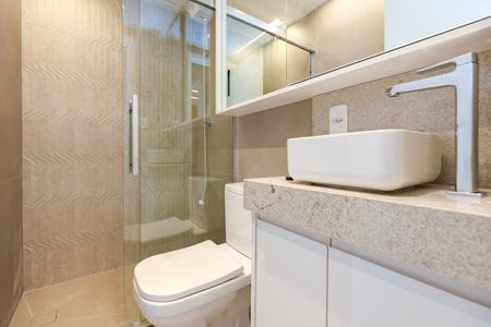 Apartamento para alugar com 39m², 2 quartos e 1 vaga Apartamento para alugar com 39m², 2 quartos e 1 vagaBanheiro