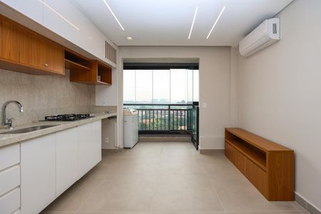 Sala de apartamento para alugar com 2 quartos, 39m² em Cidade Jardim, São Paulo