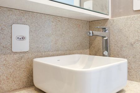 Apartamento para alugar com 39m², 2 quartos e 1 vaga Apartamento para alugar com 39m², 2 quartos e 1 vagaBanheiro