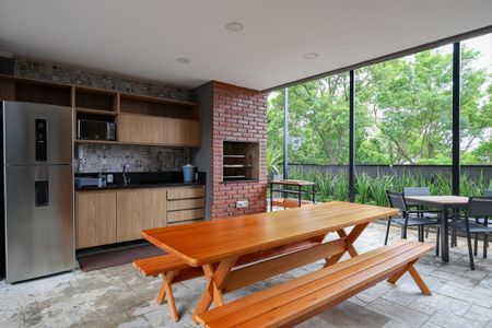 Apartamento para alugar com 39m², 2 quartos e 1 vaga Apartamento para alugar com 39m², 2 quartos e 1 vagaÁrea comum - Churrasqueira