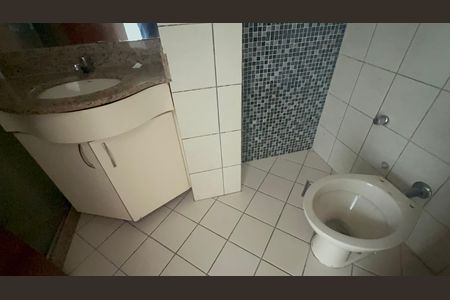 Apartamento para alugar com 200m², 3 quartos e 4 vagas Apartamento para alugar com 200m², 3 quartos e 4 vagasBanheiro