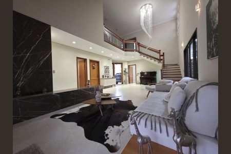 Sala de casa à venda com 4 quartos, 373m² em Jardim Sao Caetano, São Caetano do Sul