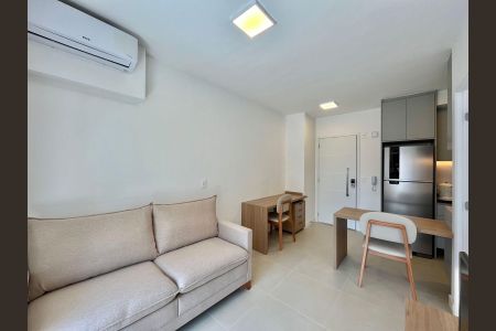 Apartamento para alugar com 43m², 1 quarto e 1 vagaSala