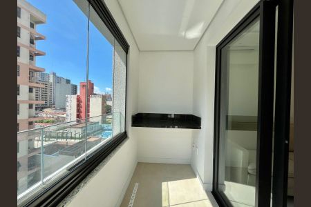 Apartamento para alugar com 43m², 1 quarto e 1 vagaSacada 