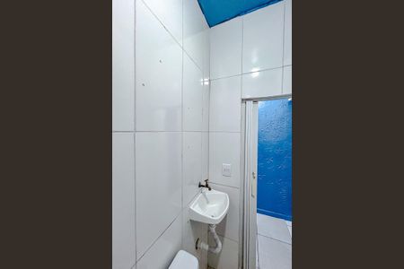 Casa para alugar com 34m², 1 quarto e sem vagaBanheiro