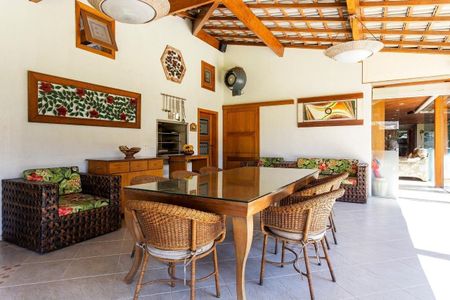 Casa à venda com 953m², 6 quartos e 8 vagasFoto 16