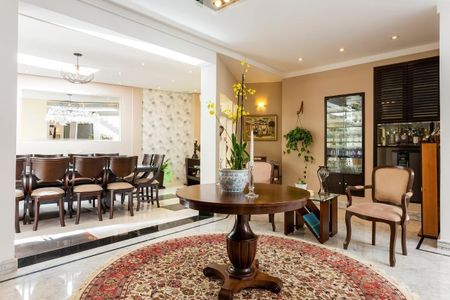 Foto 24 de casa à venda com 6 quartos, 953m² em Chácara Monte Alegre, São Paulo