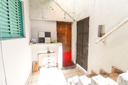 Casa para alugar com 45m², 1 quarto e sem vaga Casa para alugar com 45m², 1 quarto e sem vagaEntrada