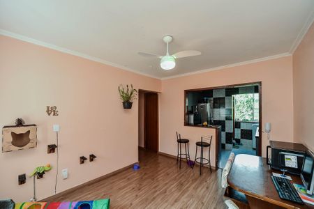 Sala de apartamento para alugar com 4 quartos, 74m² em Passo D’areia, Porto Alegre