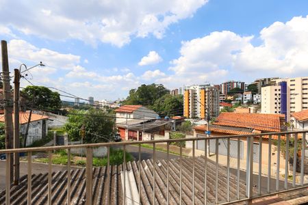 Casa à venda com 350m², 3 quartos e 3 vagas Casa à venda com 350m², 3 quartos e 3 vagasVista do Quarto 2