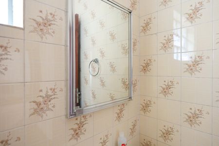 Casa à venda com 350m², 3 quartos e 3 vagas Casa à venda com 350m², 3 quartos e 3 vagasBanheiro