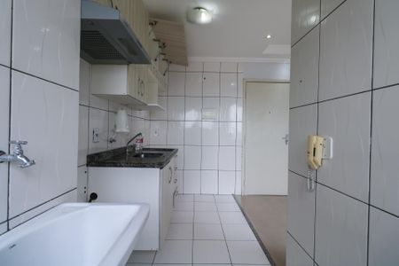 Apartamento para alugar com 49m², 2 quartos e 1 vaga Apartamento para alugar com 49m², 2 quartos e 1 vagaCozinha e Área de Serviço