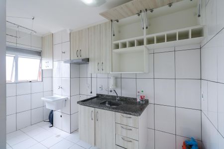 Apartamento para alugar com 49m², 2 quartos e 1 vaga Apartamento para alugar com 49m², 2 quartos e 1 vagaCozinha e Área de Serviço