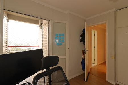Apartamento à venda com 105m², 3 quartos e 1 vagaQuarto 2