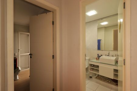 Apartamento à venda com 105m², 3 quartos e 1 vagaCorredor