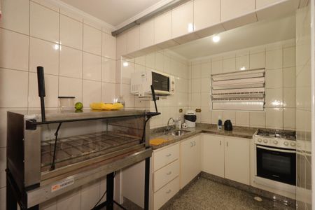 Apartamento à venda com 105m², 3 quartos e 1 vagaÁrea Comum - Salão de Festa