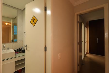 Apartamento à venda com 105m², 3 quartos e 1 vagaCorredor