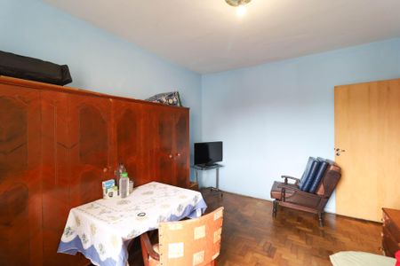 Casa à venda com 166m², 4 quartos e 3 vagas