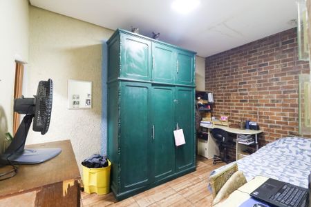 Casa à venda com 166m², 4 quartos e 3 vagas