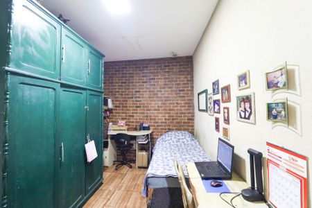 Casa à venda com 166m², 4 quartos e 3 vagas