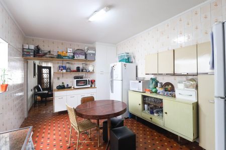 Casa à venda com 166m², 4 quartos e 3 vagas