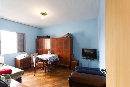 Casa à venda com 166m², 4 quartos e 3 vagas