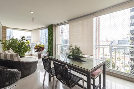 Apartamento para alugar com 187m², 3 quartos e 3 vagasVaranda gourmet