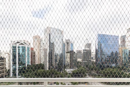 Apartamento para alugar com 187m², 3 quartos e 3 vagasVaranda da Suíte 1