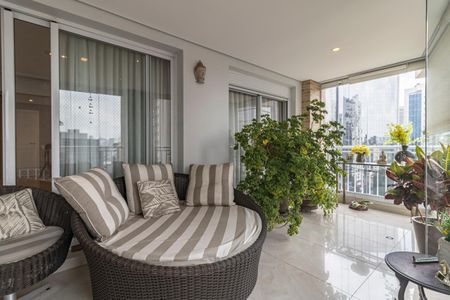 Apartamento para alugar com 187m², 3 quartos e 3 vagasVaranda gourmet