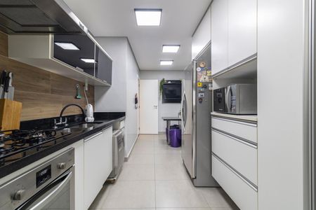 Apartamento para alugar com 187m², 3 quartos e 3 vagasCozinha