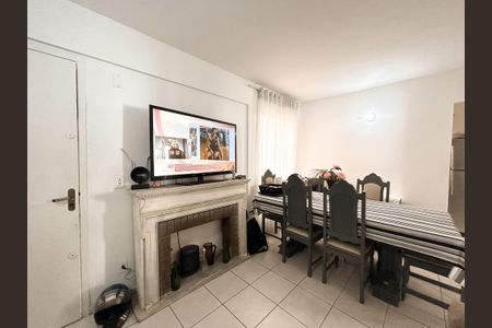 Apartamento à venda com 60m², 2 quartos e 1 vaga