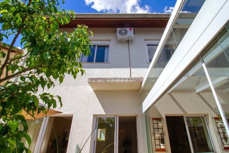 Casa de condomínio à venda com 470m², 6 quartos e 6 vagasVaranda
