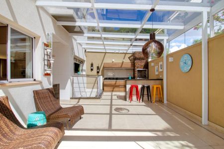 Casa de condomínio à venda com 470m², 6 quartos e 6 vagasÁrea externa