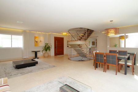 Casa de condomínio à venda com 470m², 6 quartos e 6 vagasHall de Entrada