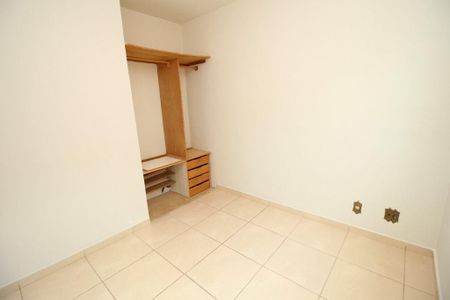 Casa à venda com 2 quartos, 71m² em Santa Rosa, Belo Horizonte