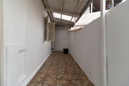 Casa à venda com 180m², 4 quartos e 2 vagas Casa à venda com 180m², 4 quartos e 2 vagasQuintal da Casa 3