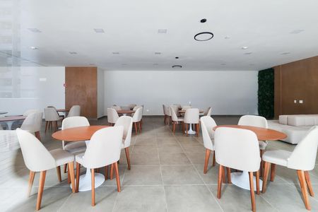 Apartamento para alugar com 47m², 2 quartos e sem vaga Apartamento para alugar com 47m², 2 quartos e sem vagaÁrea Comum