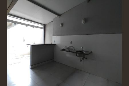 Apartamento para alugar com 84m², 2 quartos e 1 vagaCozinha