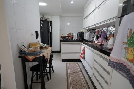 Apartamento à venda com 85m², 2 quartos e 1 vagaCozinha