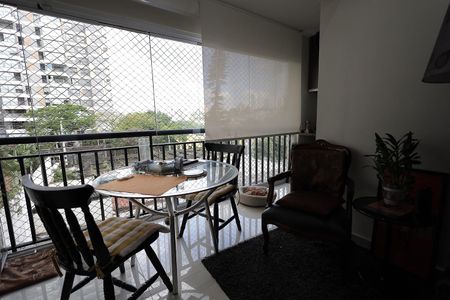 Apartamento à venda com 85m², 2 quartos e 1 vagaSacada